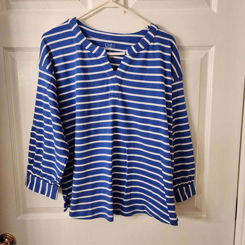 Croft and Barrow XL Blue and White Striped 3/4 length sleeve